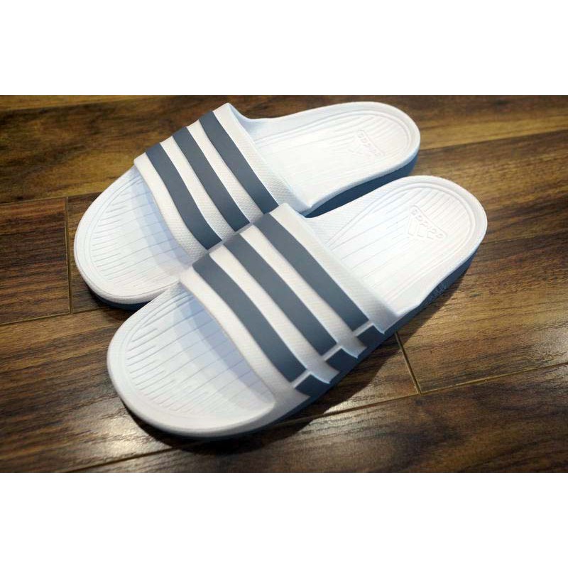 D117 - Dép Adidas Duramo Slide