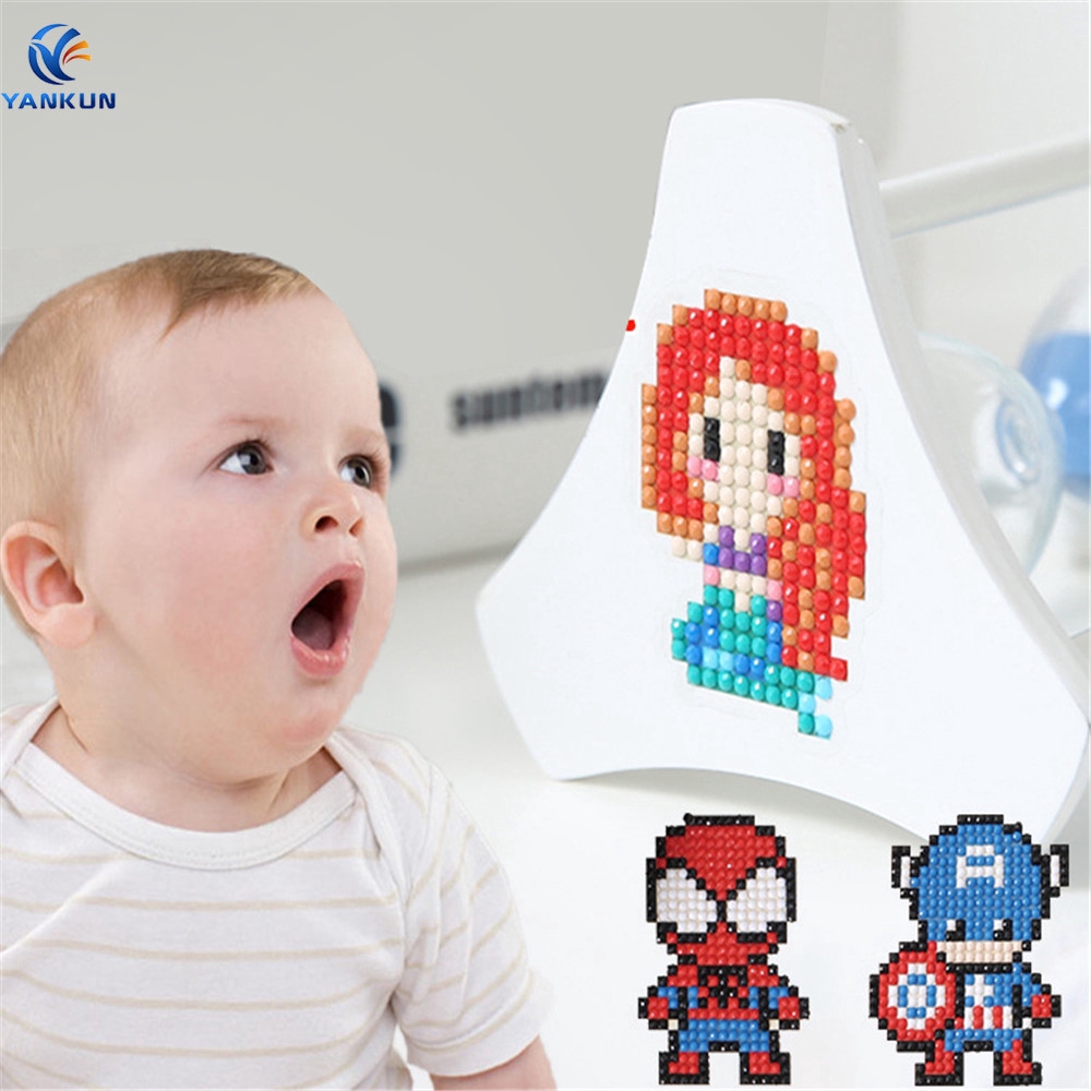 Bộ Dụng Cụ Làm Tranh Đính Đá Thủ Công Cho Bé