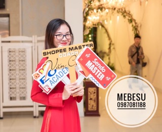 Hashtag chụp ảnh cầm tay