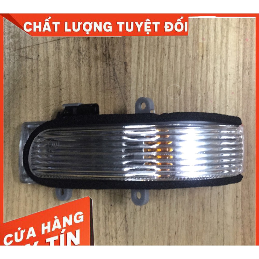 Đèn xi nhan gương chiếu hậu Fortuner, kính chiếu hậu Fortuner