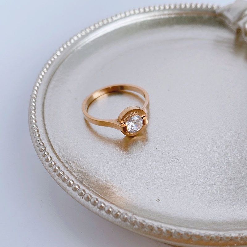 Nhẫn thép titan thiết kế đơn giản đính đá zircon sang trọng thời trang cho nữ
