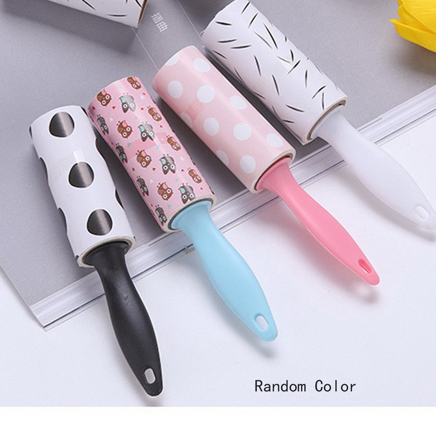 Con lăn cầm tay mini dùng để loại bỏ xơ vải áo quần kiểu dáng tiện dụng