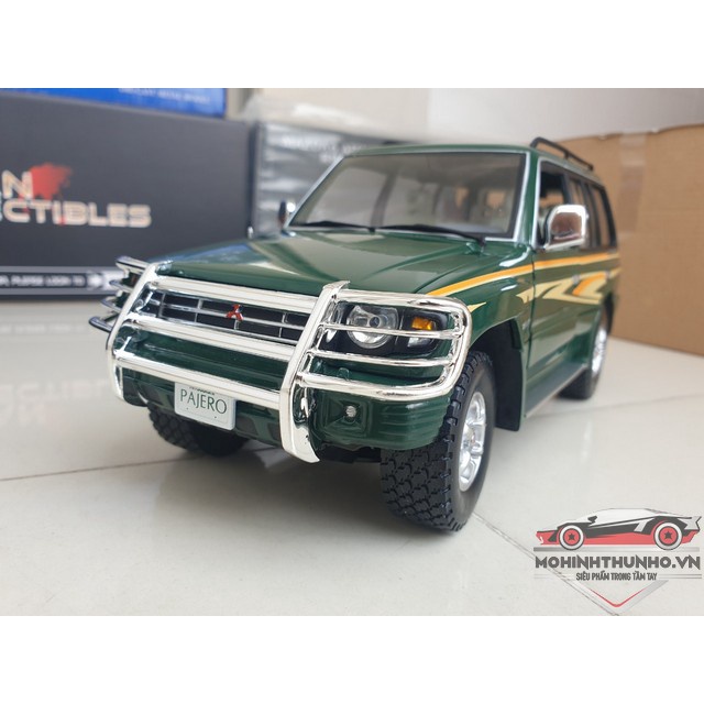 Xe mô hình Mitsubishi Pajero 1998, tỉ lệ 1:18
