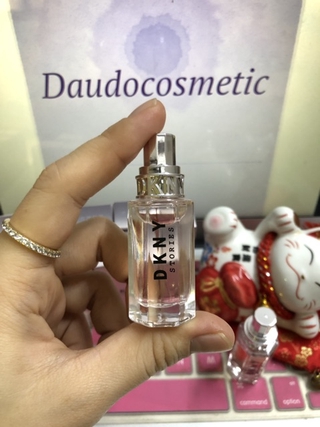 Nước Hoa Nữ DKNY Stories EDP 4ml