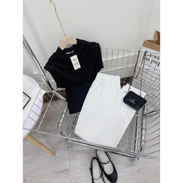 ✔ 𝗙𝗥𝗘𝗘 𝗦𝗛𝗜𝗣 SÉT ÁO THUN GÂN SÁT NÁCH CỔ 3 PHÂN MIX QUẦN BAGGY SIÊU ĐEPH TÔN DÁNG LẮM Ạ