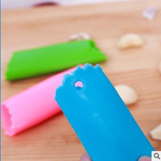 Dụng Cụ Bóc Vỏ Tỏi Bằng Silicone