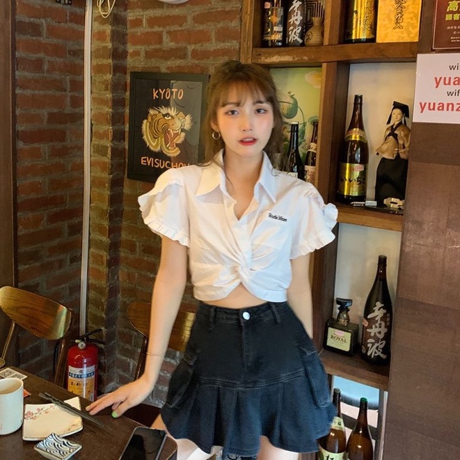 Áo croptop BH tay ngắn có túi hoạ tiết thêu thời trang mùa hè cho phái nữ