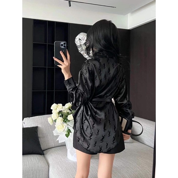 Sơ mi ysl kèm belt