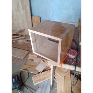 Kệ gỗ treo tường, Giá gỗ hình vuông treo tường, kệ trang trí.Home, decor phòng ngủ, phòng khách(làm theo yêu cầu)