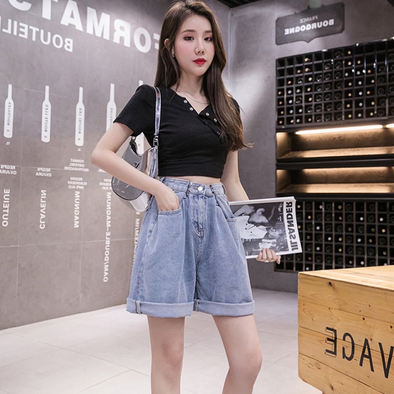 [MÃ KEOS10K3Q GIẢM 20% ĐƠN 200K] Quần short bò 🦋 ống rộng quần jeans chất đẹp loại 1 vải dày dặn k bai màu mix kèm áo