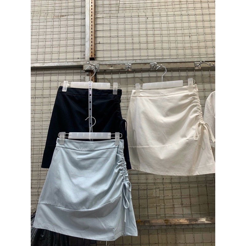 Chân váy ngắn rút bên cho Nữ | BigBuy360 - bigbuy360.vn