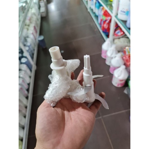 Núm nhựa trắng máy xay osaka -khosiphukienmienbac