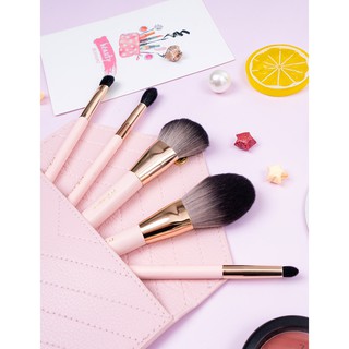 Bộ cọ missie hồng 5 cây celin