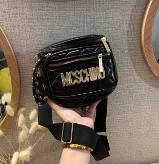 ( ẢNH THẬT ) Túi đeo bụng moschino da mềm ( FREESHIP EXTRA )