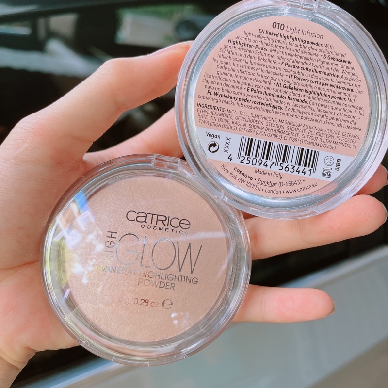 Phấn Highlight Bắt Sáng Catrice High Glow Mineral Highlighting 8g [Chính Hãng]