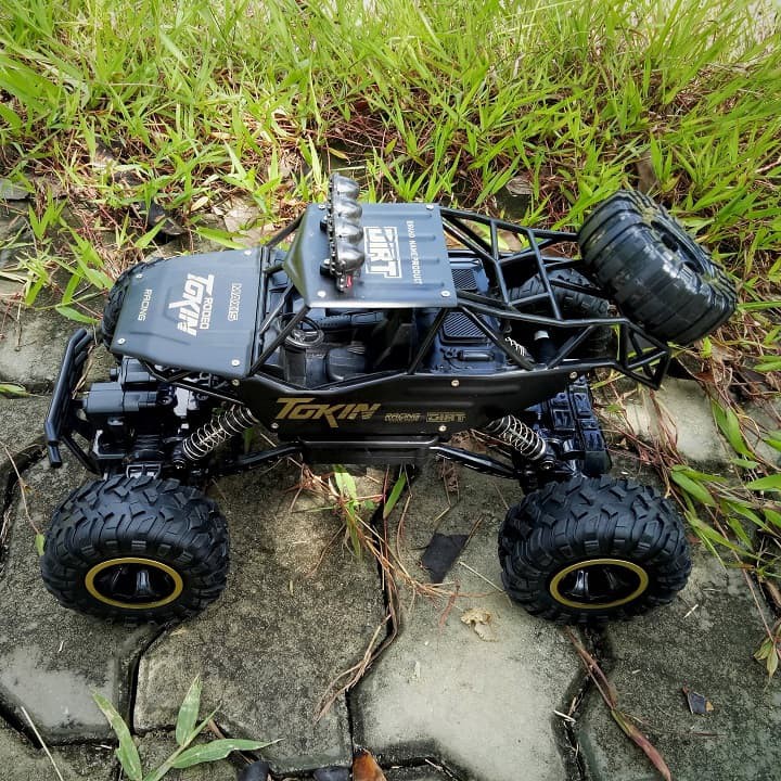 Xe điều khiên từ xa địa hình Rock Crawler HADES 1:12 Hàng Hiếm Cao Cấp