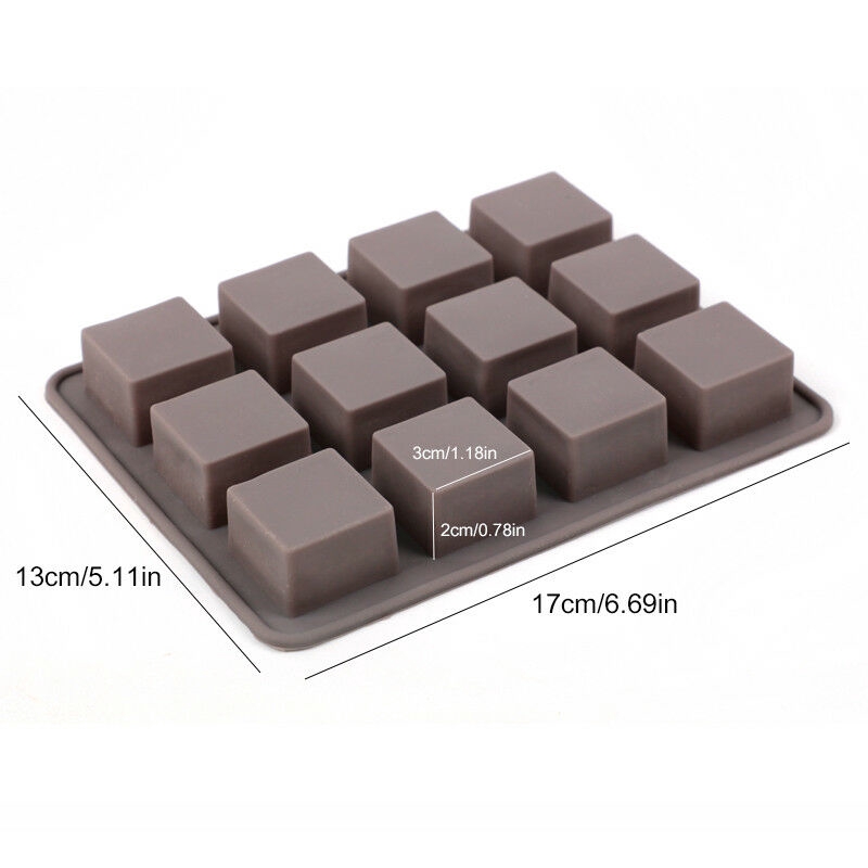 Khuôn Silicone 12 Ngăn Làm Bánh Kẹo Hình Khối Vuông