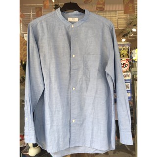 Áo sơ mi UNIQLO cổ tàu dài
