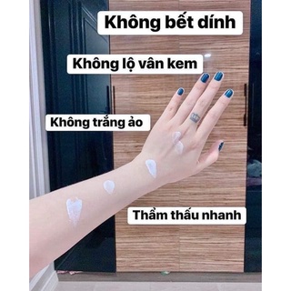 kem body phân tử nước