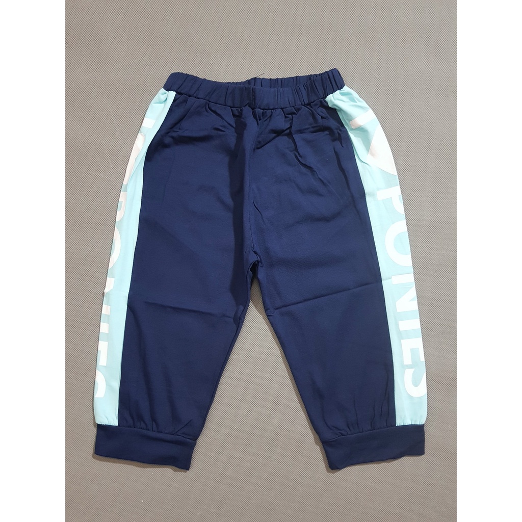 Bộ thun cotton bé gái kiểu thể thao áo croptop in pony quần lửng