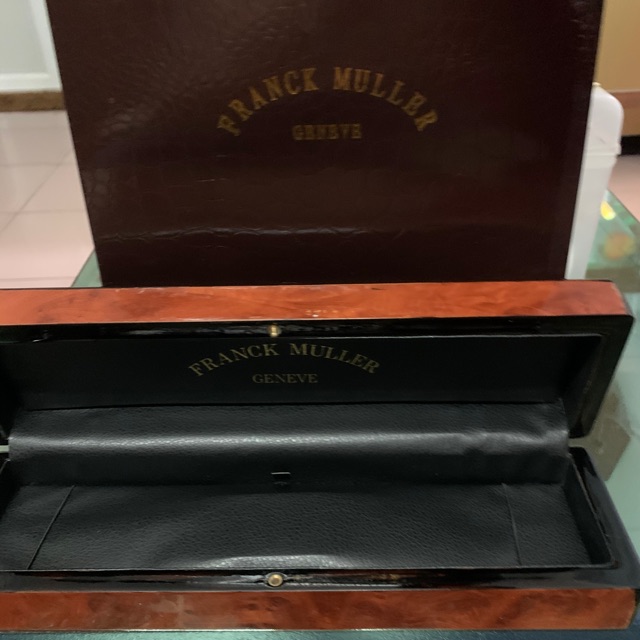 Hộp đồng hồ Franck Muller (không đồng hồ)