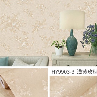 Giấy dán tường sẵn keo hoa hồng vân nổi màu vàng kt:10m x 45cm