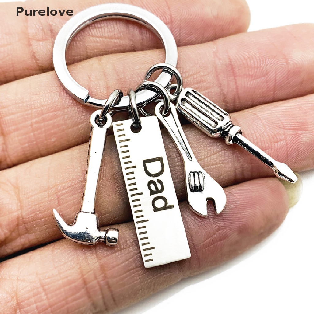 Móc Khóa In Chữ Dad Sáng Tạo