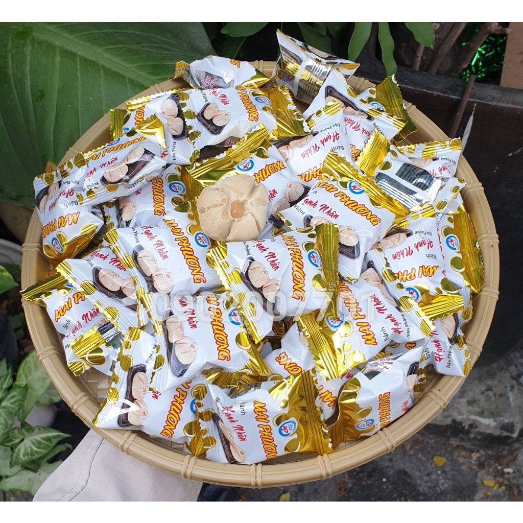 1 Kg Bánh Hạnh Nhân Mai Phương Thơm Ngon