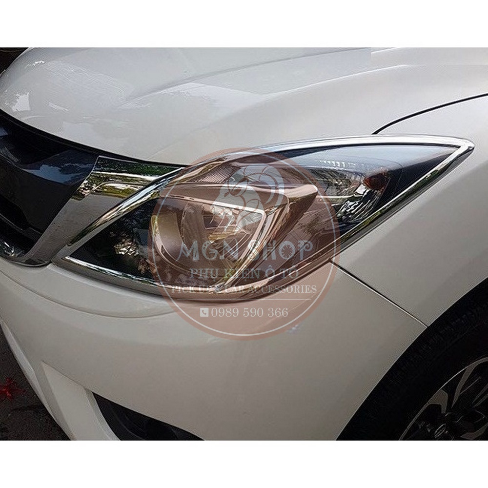 [Ốp đèn pha] [Mazda BT-50] [màu đen / màu bạc]