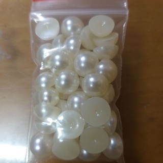 Set 50 hạt ngọc trai nhựa,nửa bẹt