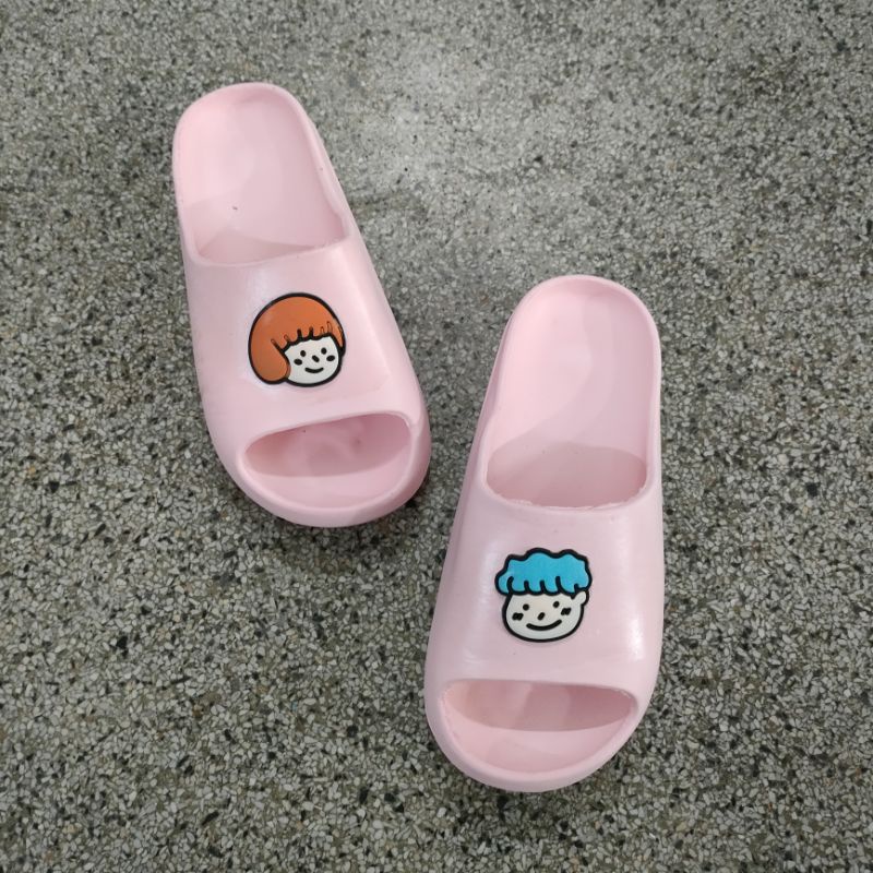 DÉP BÁNH MÌ CHO NỮ HÌNH BÉ TRAI BÉ GÁI CỰC XINH.