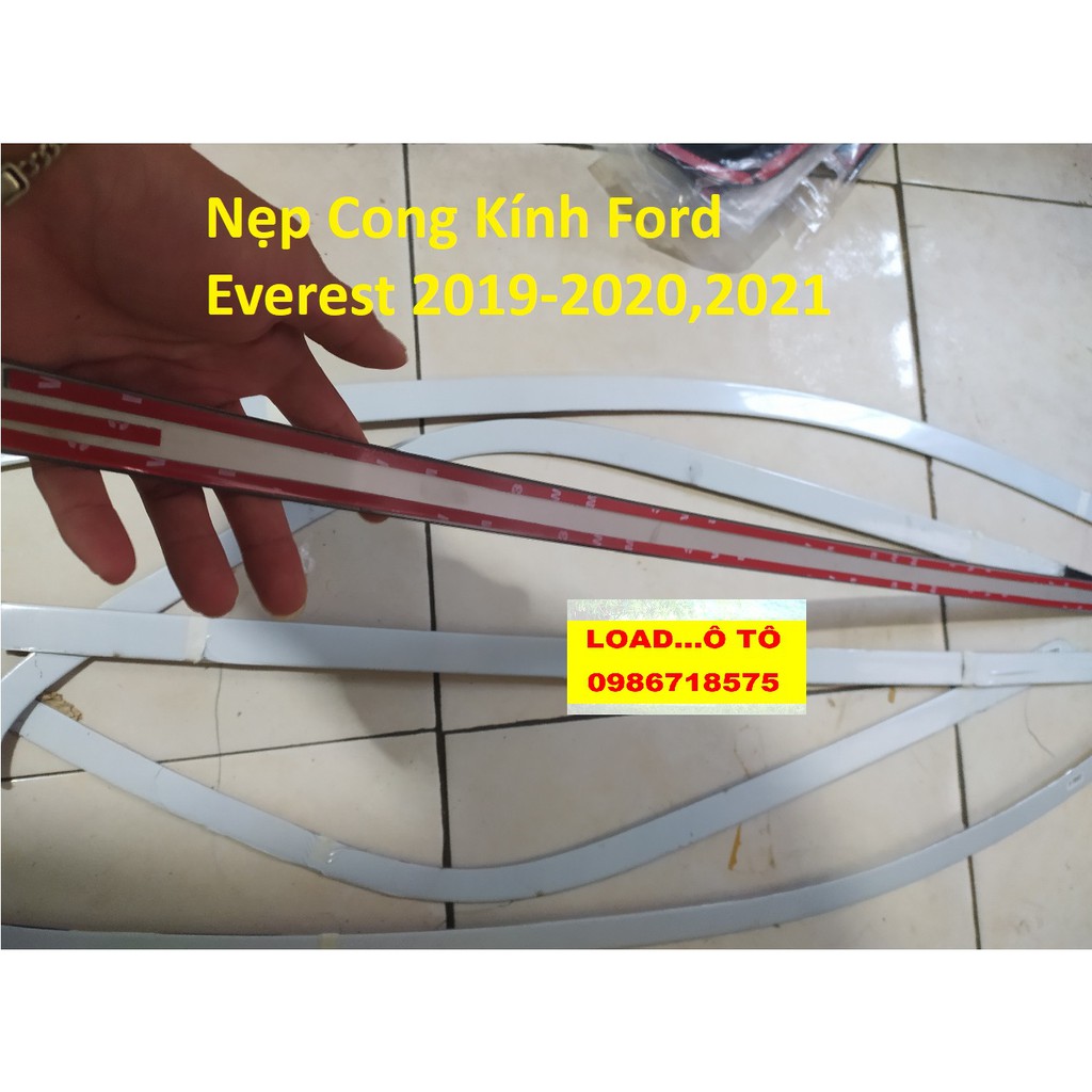 Bộ Nẹp chân kính, Cong Kính  INOX dành cho xe Ford Everest 2018-2019,2020