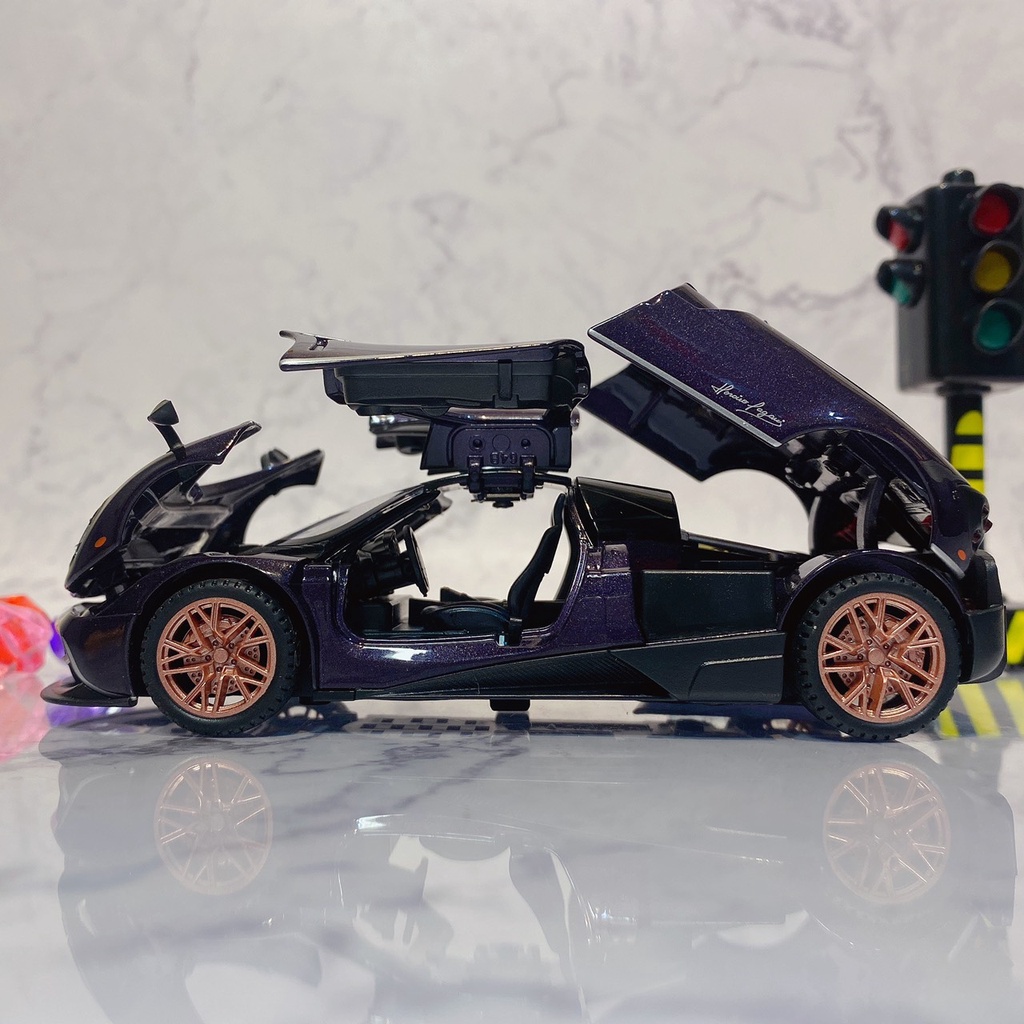 Xe mô hình Pagani Huayra 1:32 Double Horses