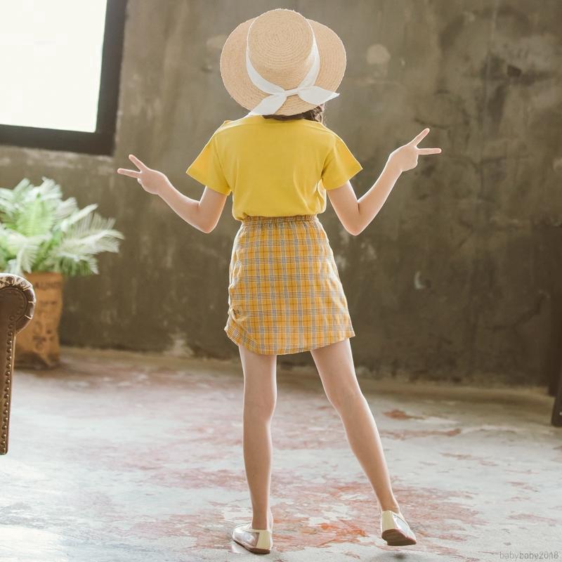 Set áo thun in chữ &amp; váy caro cho bé gái