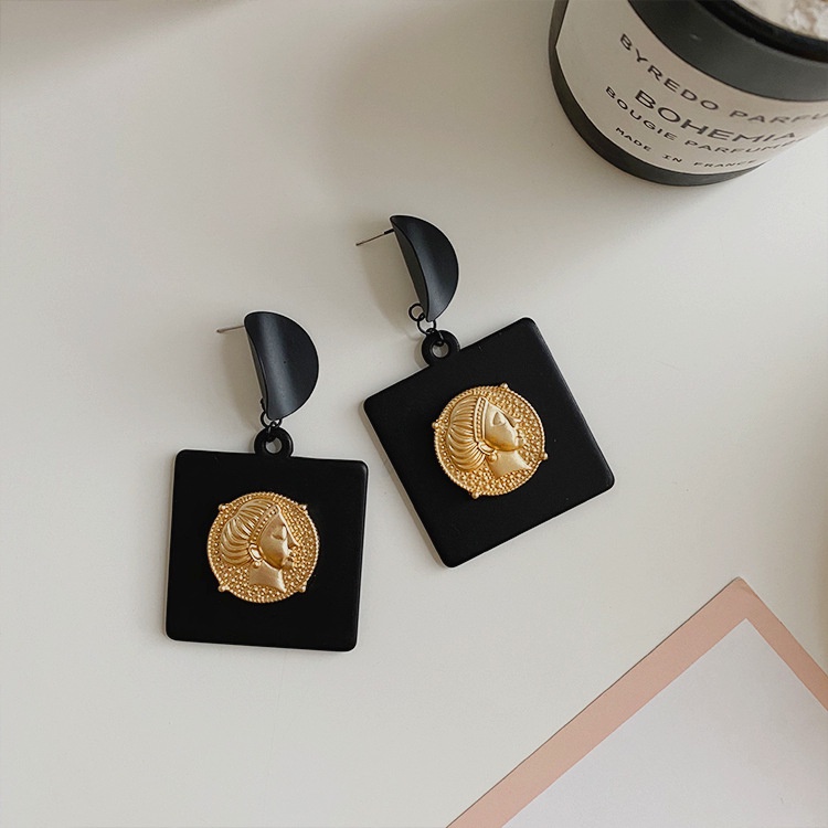 Bông Tai Màu Đen Phong Cách Âu Mỹ Thời Trang 2022