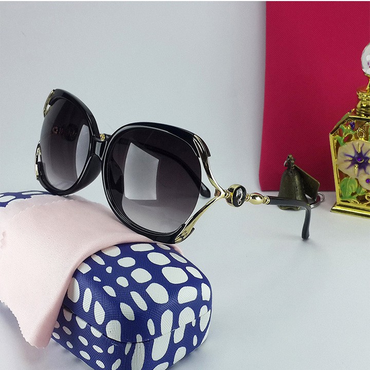 Mắt kính thời trang chống tia UV cho nữ