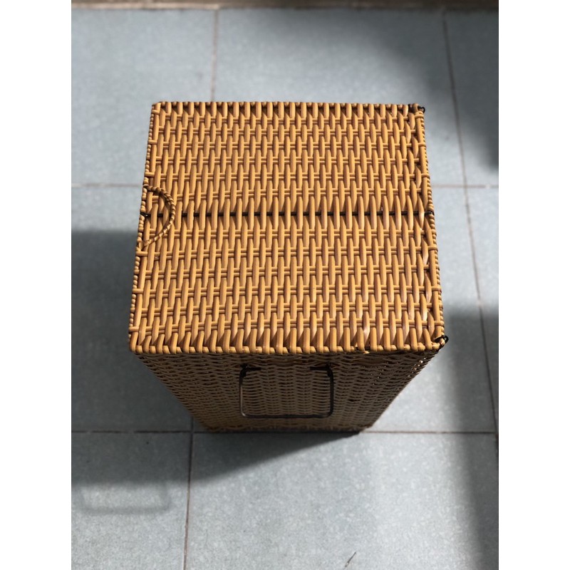 Sọt nhựa giả mây dạng vuông KT: 30x30x34
