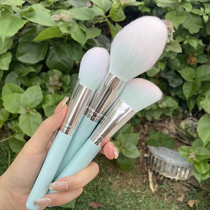 Cọ trang điểm 12 Cây Siêu Mềm Mượt