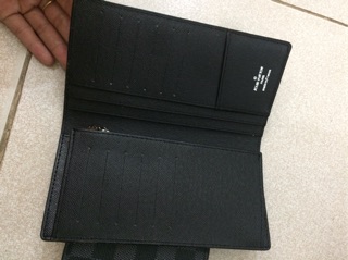 Ví cầm tay nam Louis Vuitton