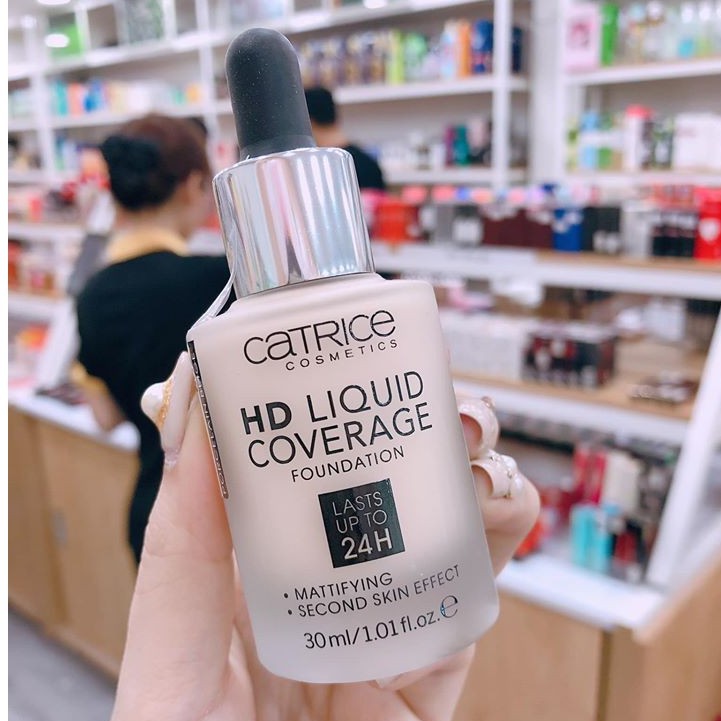 Kem nền kiềm dầu Catrice HD 24h Liquid Coverage Foundation che phủ tốt đủ tone