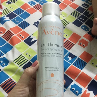 Xịt khoáng avene 300ml