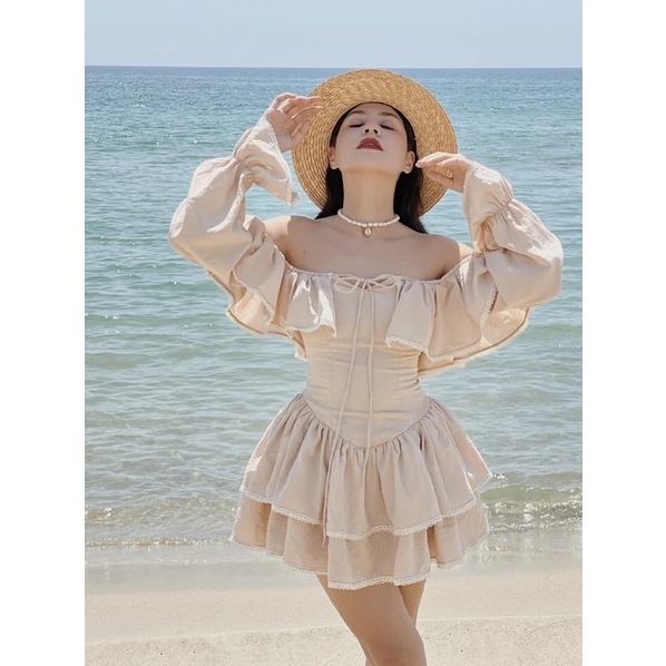 Sandy Dress váy trễ vai màu nâu xoè xếp tầng