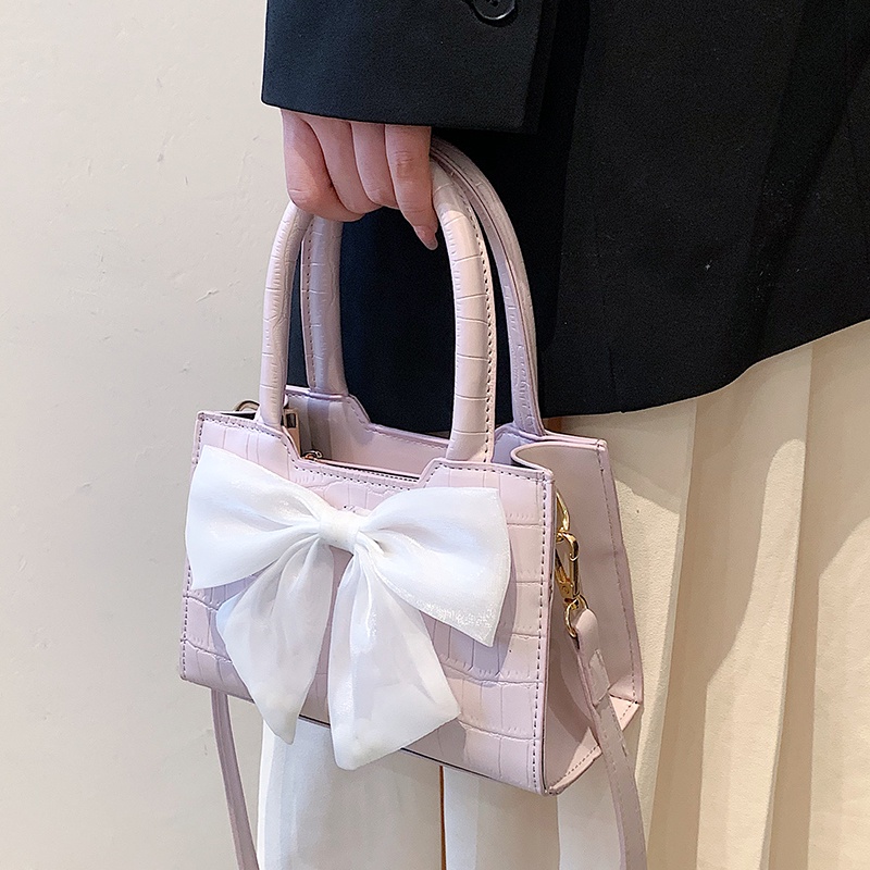 Túi đeo vai IELGY kiểu vuông họa tiết vân da cá sấu dễ phối đồ cho nữ