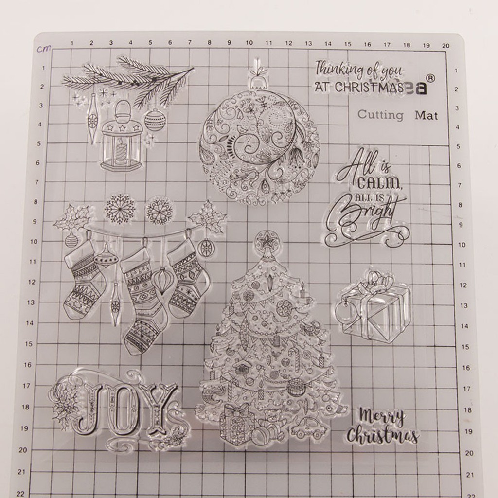 Con dấu trong suốt gồm chữ LOVE và quà Giáng Sinh dùng trang trí scrapbook