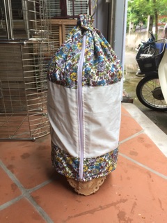 Áo đẹp cho lồng khuyên