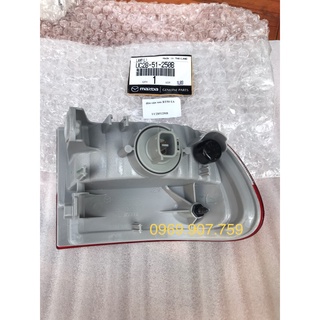 Đèn phản quang sau Mazda BT50