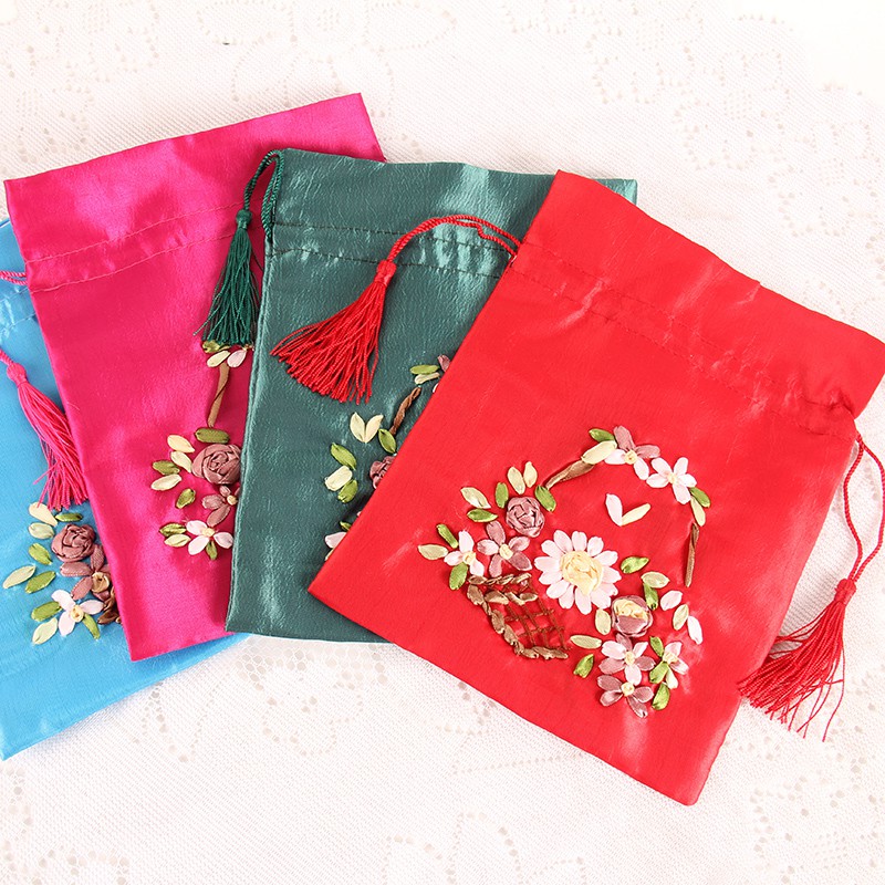 Túi Thơm Thêu Dây Ruy Băng Vải Lụa Phong Cách Trung Hoa