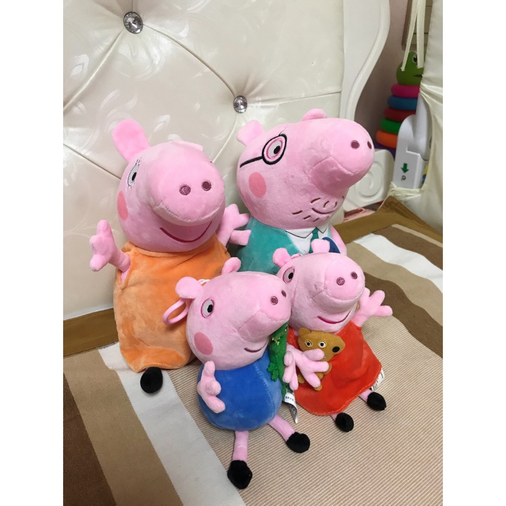 Gấu Bông Gia Đình Heo Peppa Pig Size 30-40cm (Set 4 Con)