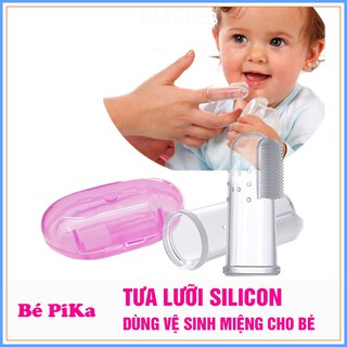 Tưa lưỡi silicon làm sạch răng miệng bé