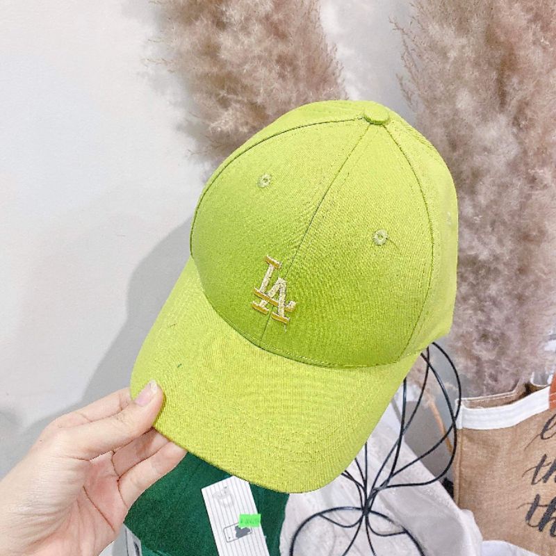 Mũ lưỡi trai LA Dior phong cách thời trang cao cấp